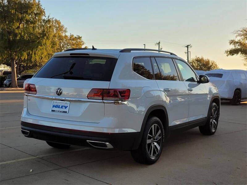 2022 Volkswagen Atlas SE
