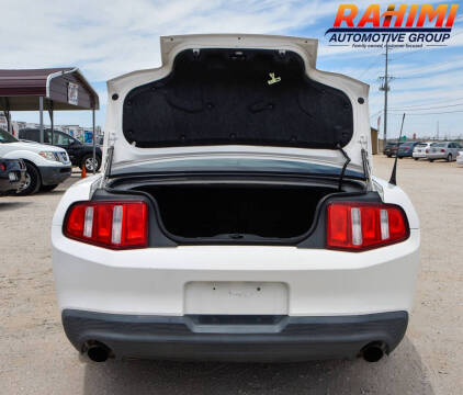 2011 Ford Mustang V6