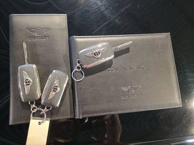 2015 Bentley Continental 32