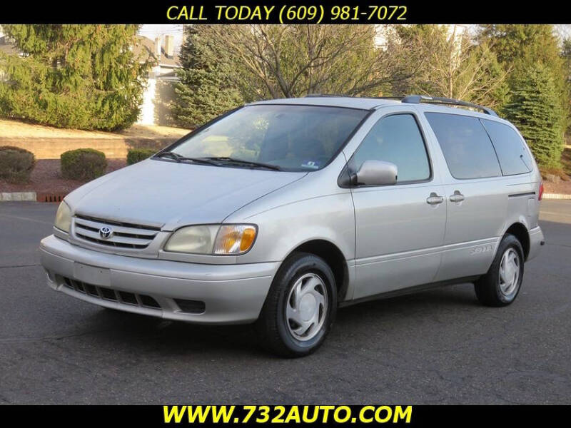 2003 Toyota Sienna LE