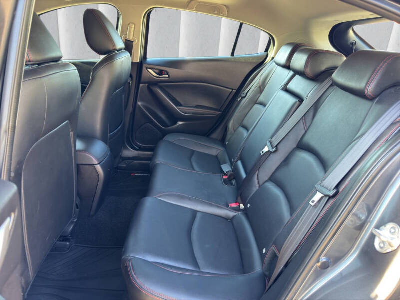 2015 Mazda MAZDA3 i Grand Touring