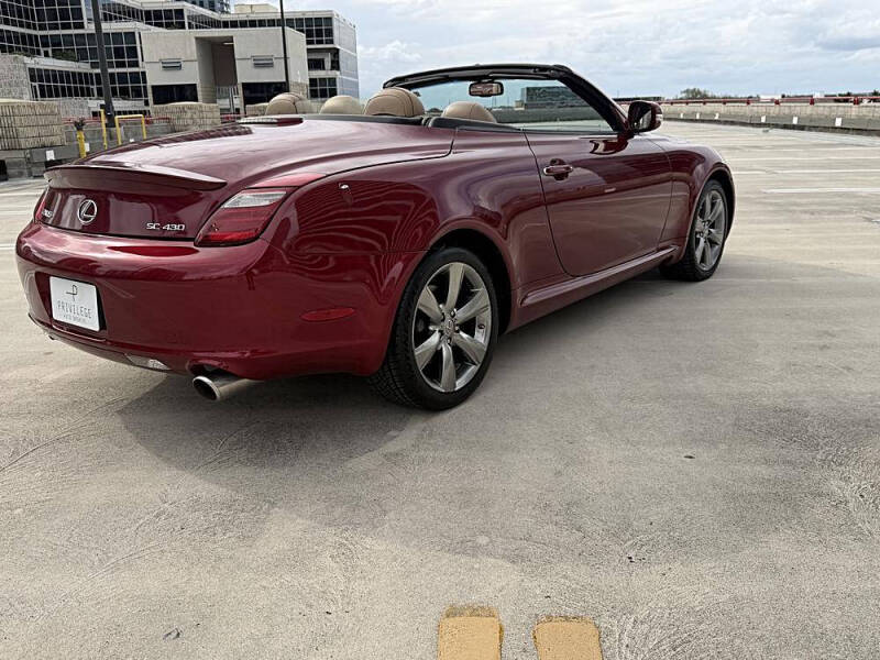 2010 Lexus SC 430