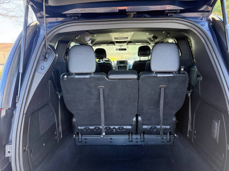 2014 Dodge Grand Caravan R/T