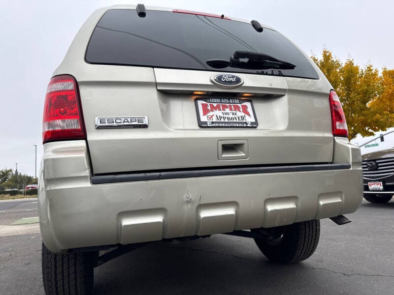 2011 Ford Escape XLT