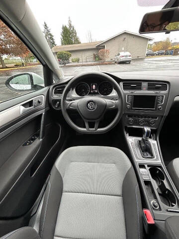 2016 Volkswagen e-Golf SE