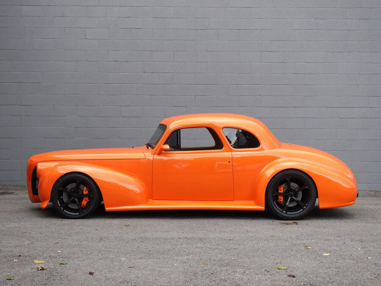 1940 Pontiac Coupe 56