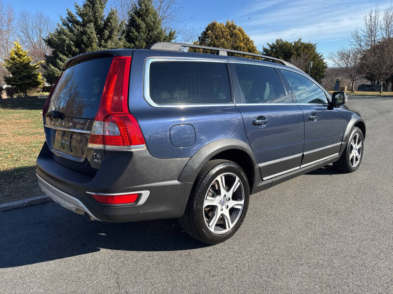 2015 Volvo XC70 T6
