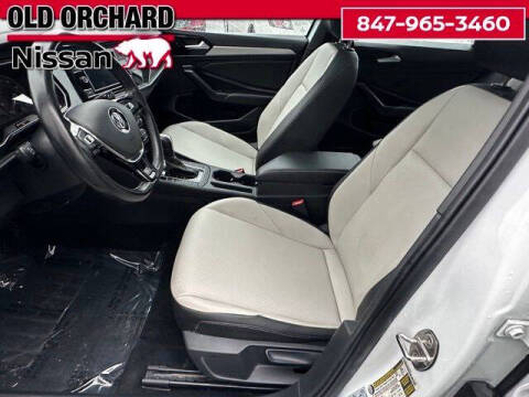 2021 Volkswagen Jetta R-Line