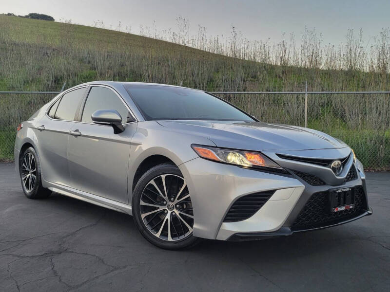 2018 Toyota Camry for sale at Planet Cars in Fairfield CA