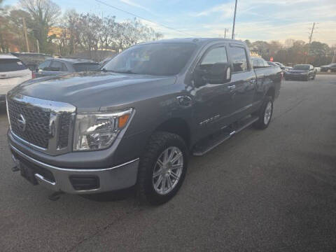 2017 Nissan Titan XD SV