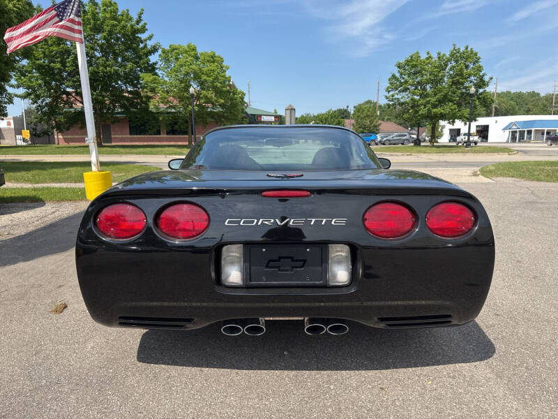 2004 Chevrolet Corvette