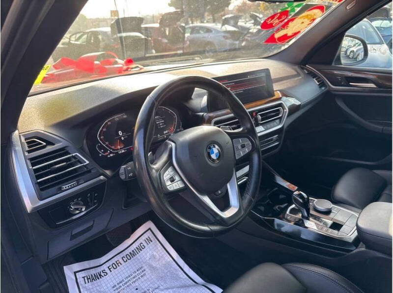 2023 BMW X3 sDrive30i