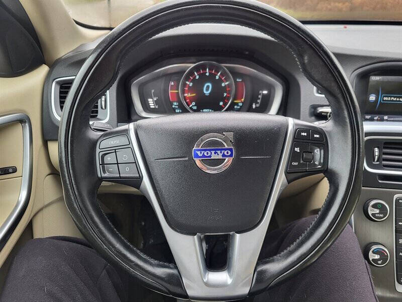 2015 Volvo S60 T5 Drive-E Premier