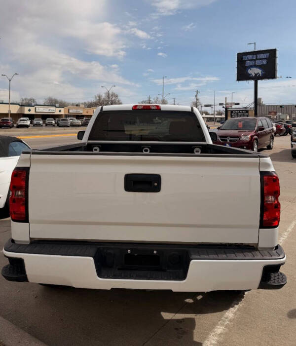 2018 Chevrolet Silverado 1500 LS