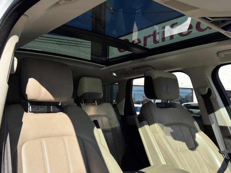 2022 Land Rover Range Rover Sport HSE Silver Edition