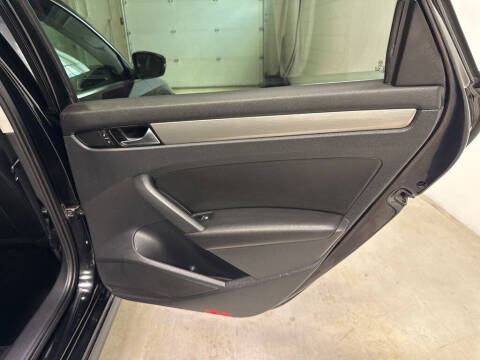 2014 Volkswagen Passat