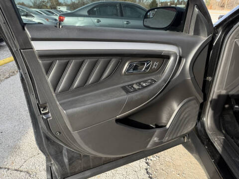 2013 Ford Taurus SEL