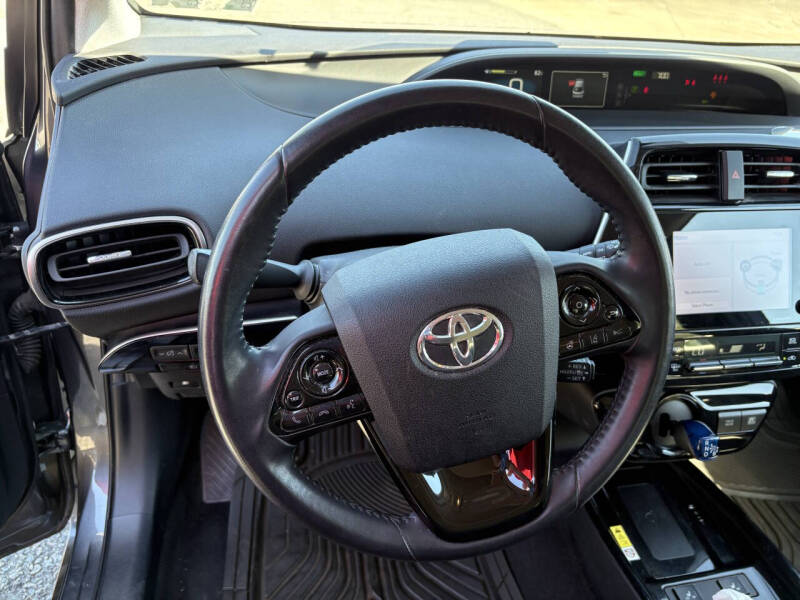 2021 Toyota Prius XLE