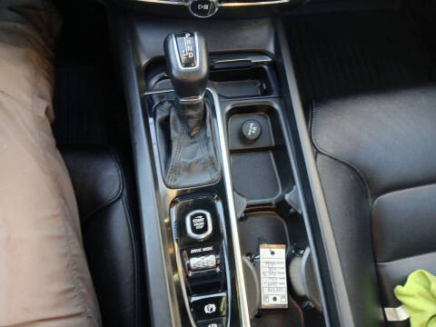 2019 Volvo S60 T6 Momentum