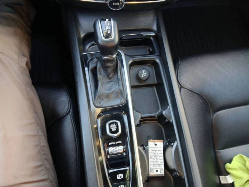 2019 Volvo S60 T6 Momentum