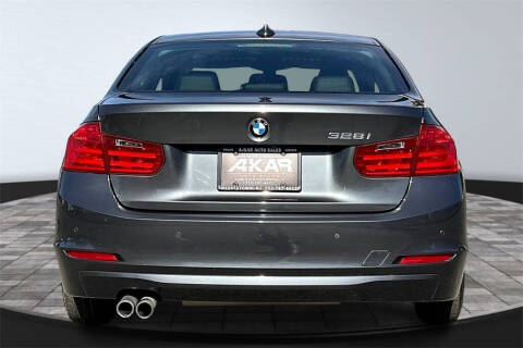 2014 BMW 3 Series 328i