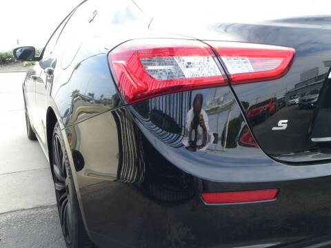 2017 Maserati Ghibli S