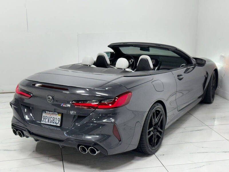 2020 BMW M8