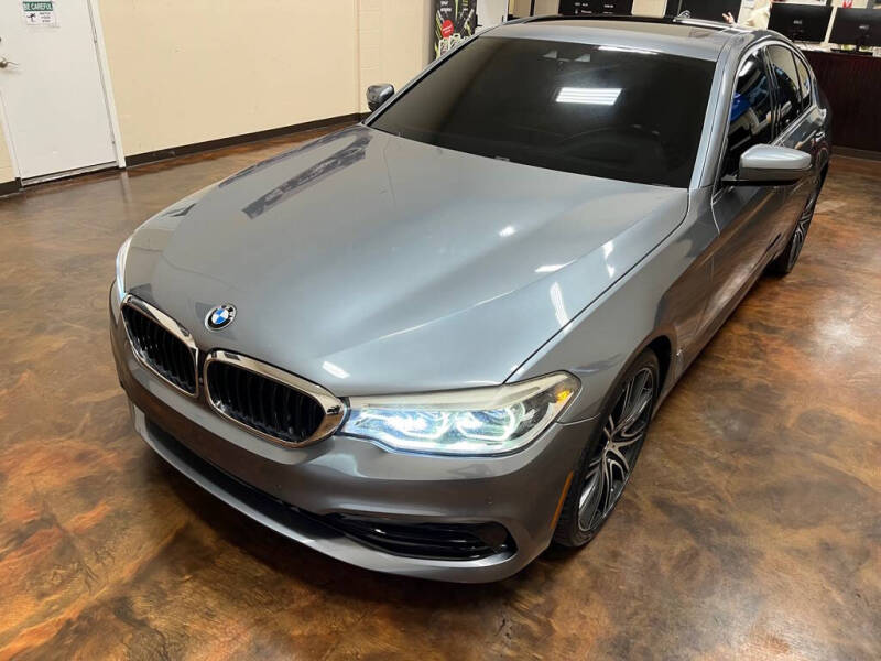 2017 BMW 5 Series 540i