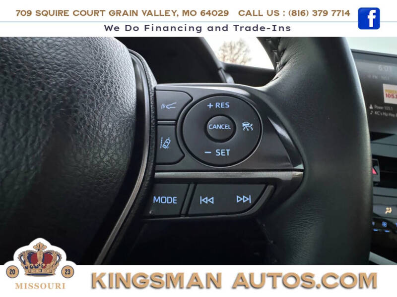 2023 Toyota Camry Hybrid SE