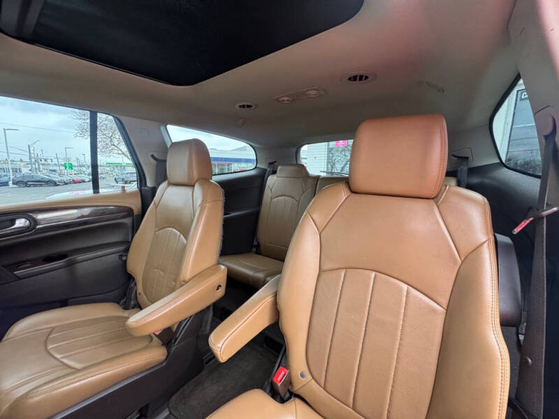 2016 Buick Enclave Leather