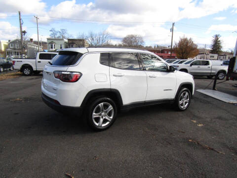 2023 Jeep Compass Latitude