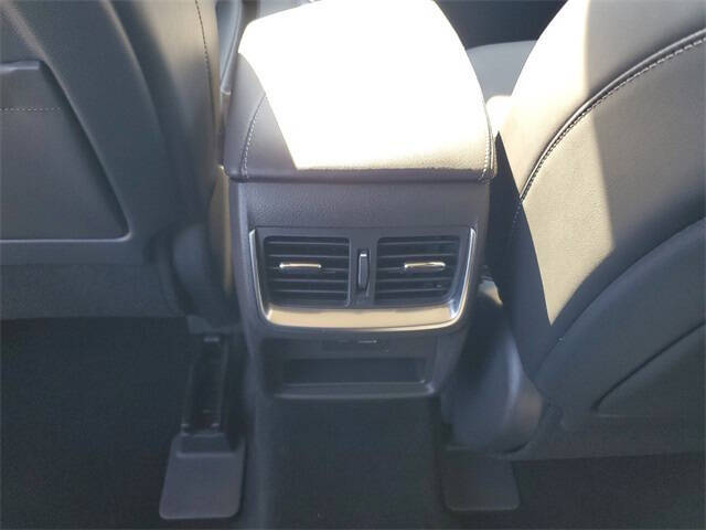 2025 Infiniti QX50 Luxe