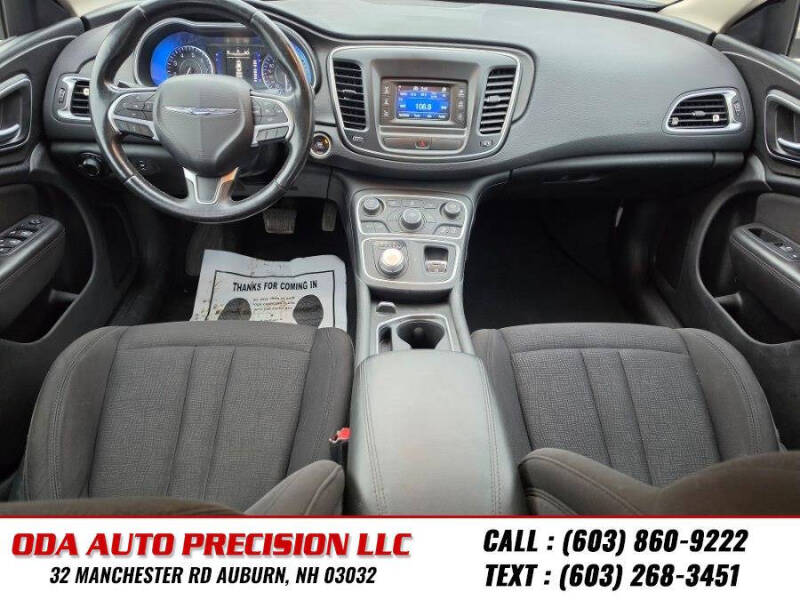 2015 Chrysler 200 Limited
