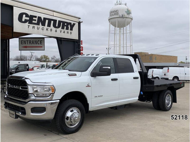 2024 RAM Ram 3500 Chassis Cab SLT's photo