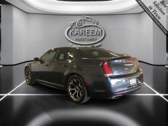 2018 Chrysler 300 S