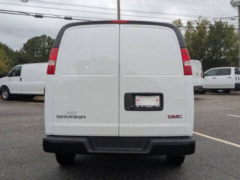 2025 GMC Savana 2500