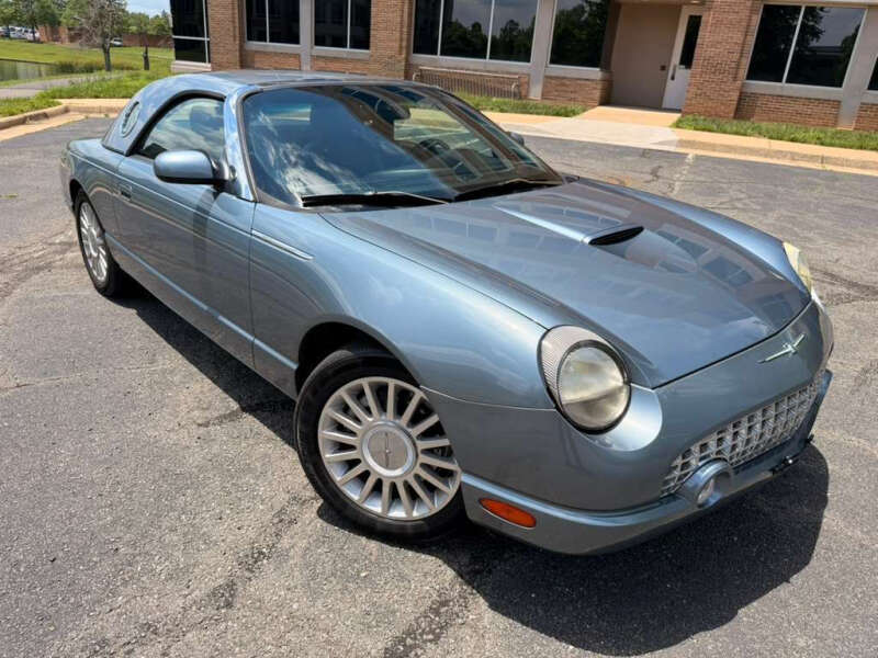 2005 Ford Thunderbird Deluxe