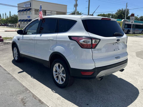 2017 Ford Escape SE