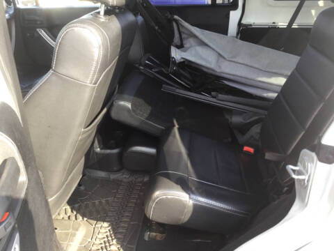 2012 Jeep Wrangler Unlimited Sahara