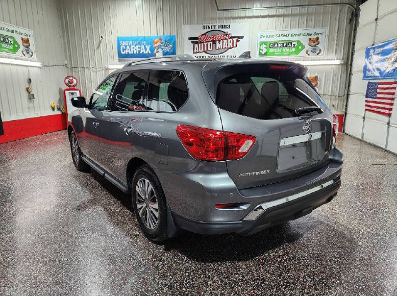 2020 Nissan Pathfinder S