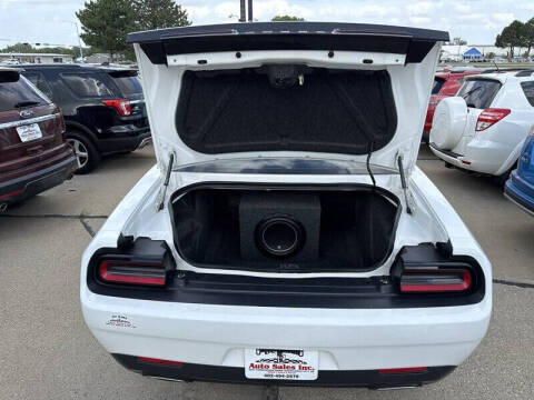 2015 Dodge Challenger SXT
