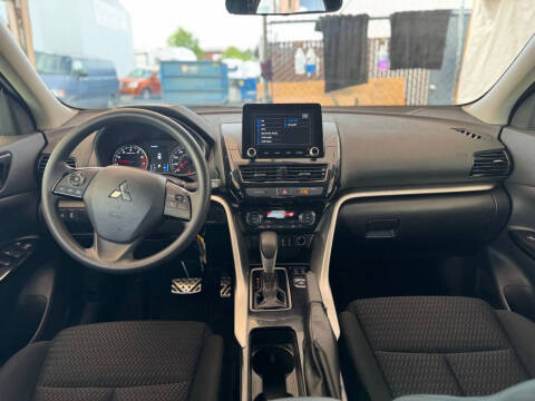 2022 Mitsubishi Eclipse Cross LE