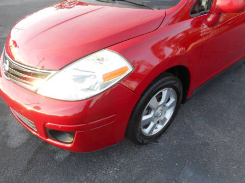 2012 Nissan Versa 1.8 SL