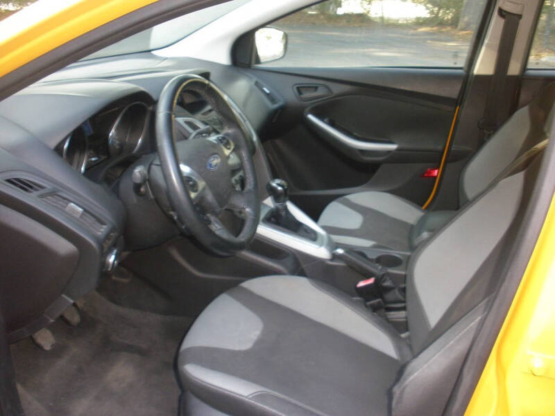 2012 Ford Focus SE
