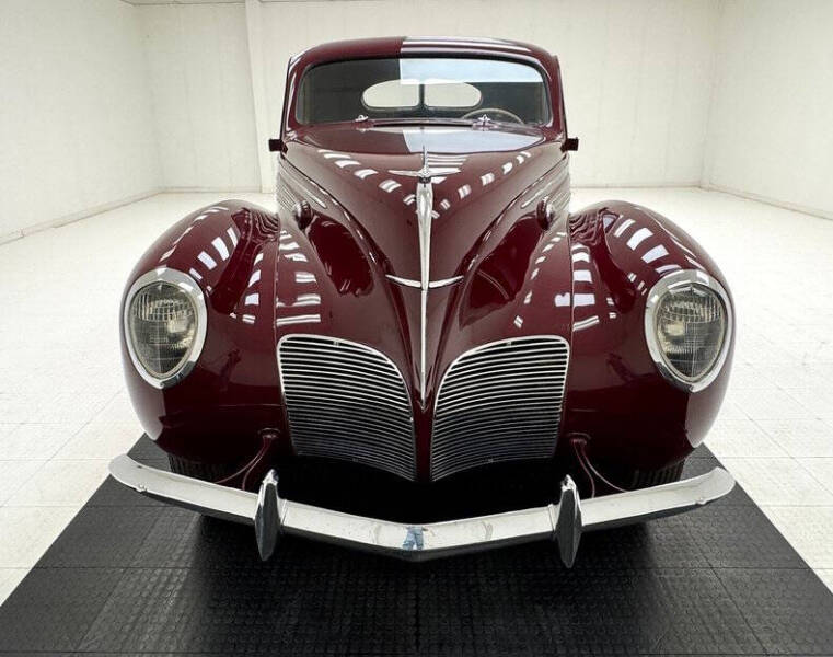 1938 Lincoln Zephyr