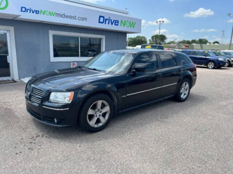 2008 Dodge Magnum for sale at DRIVE NOW in Wichita KS