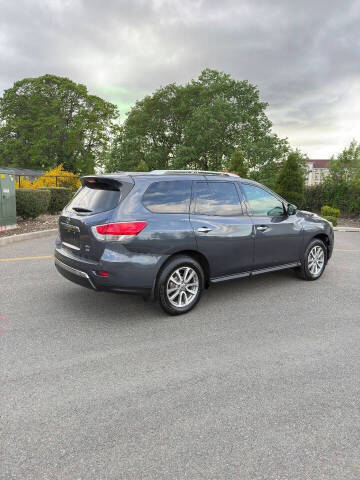 2014 Nissan Pathfinder S