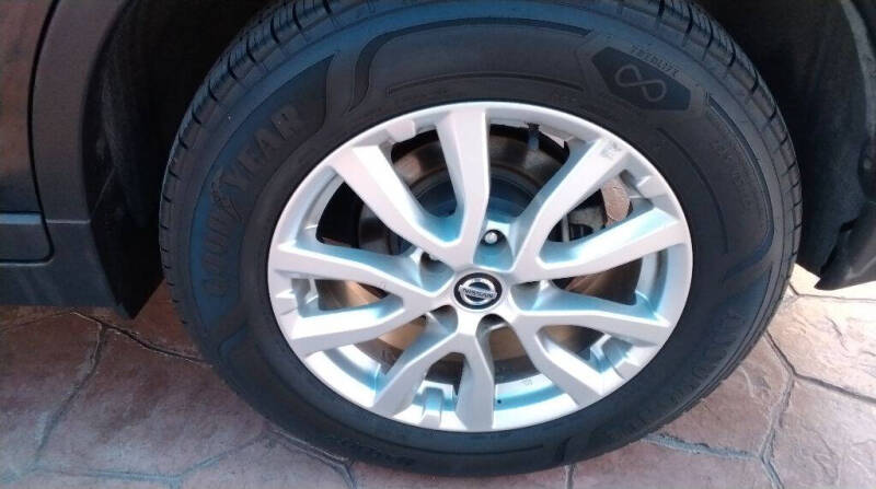 2020 Nissan Rogue S