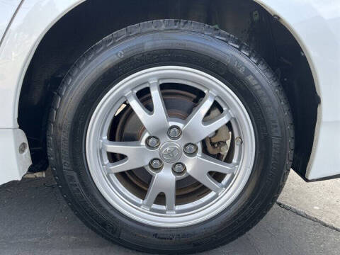 2011 Toyota Prius One