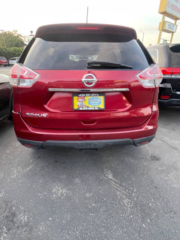2016 Nissan Rogue SV